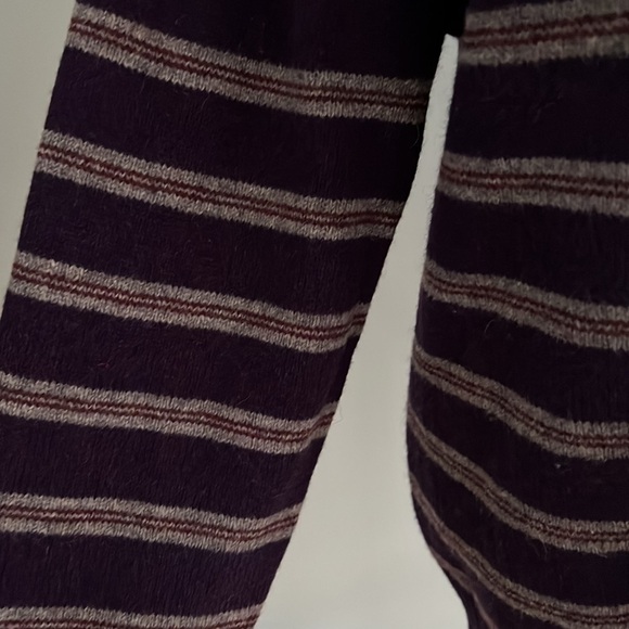 Brooks Brothers 346 100% Lambswool Stripped Sweater Size Small - Picture 6 of 8
